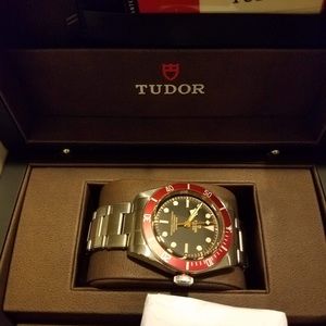 Tudor Black Bay, Red bezel, In-house movement